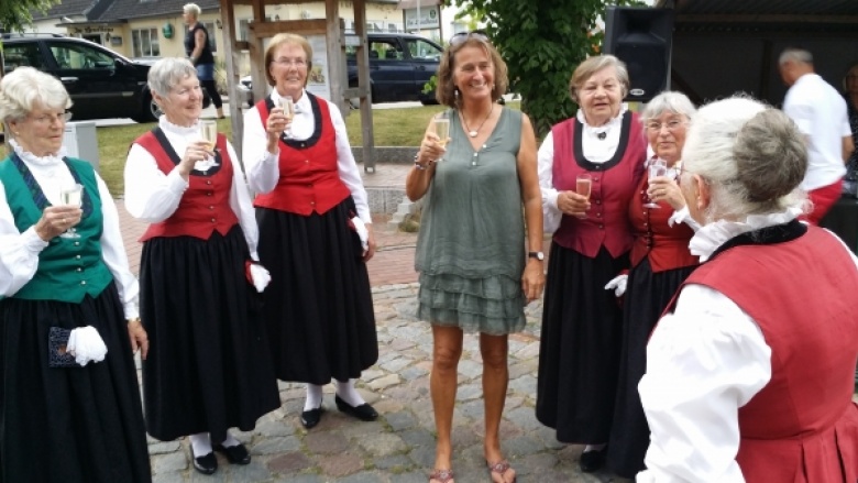 Mittsommernachtsfest in Schönkirchen am Dorfteich